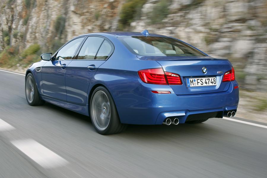  BMW M5 2011 года  (фото 273 из 344)